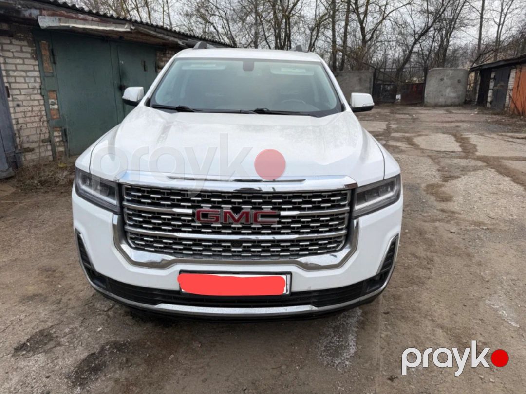 GMC Acadia icarəsi — Avtomobil icarəsi, Bakı (3)