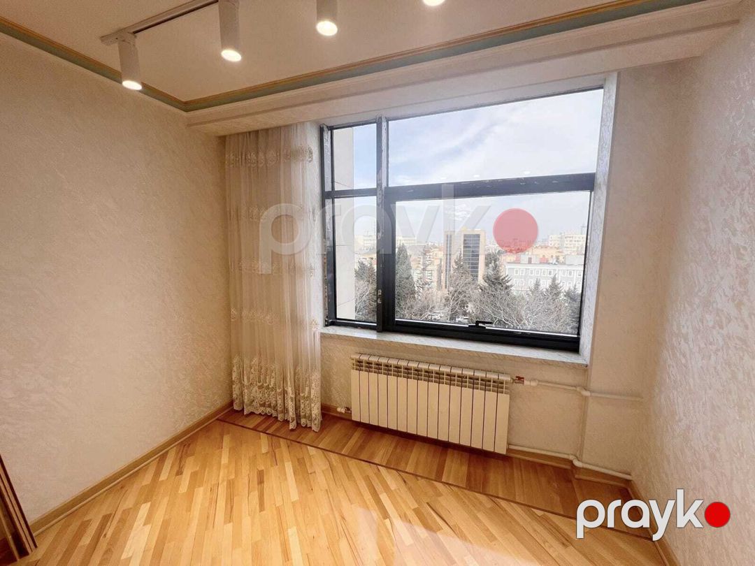 Satılır 2 otaqlı köhnə tikili 65 m² — Mənzil, Bakı (12)