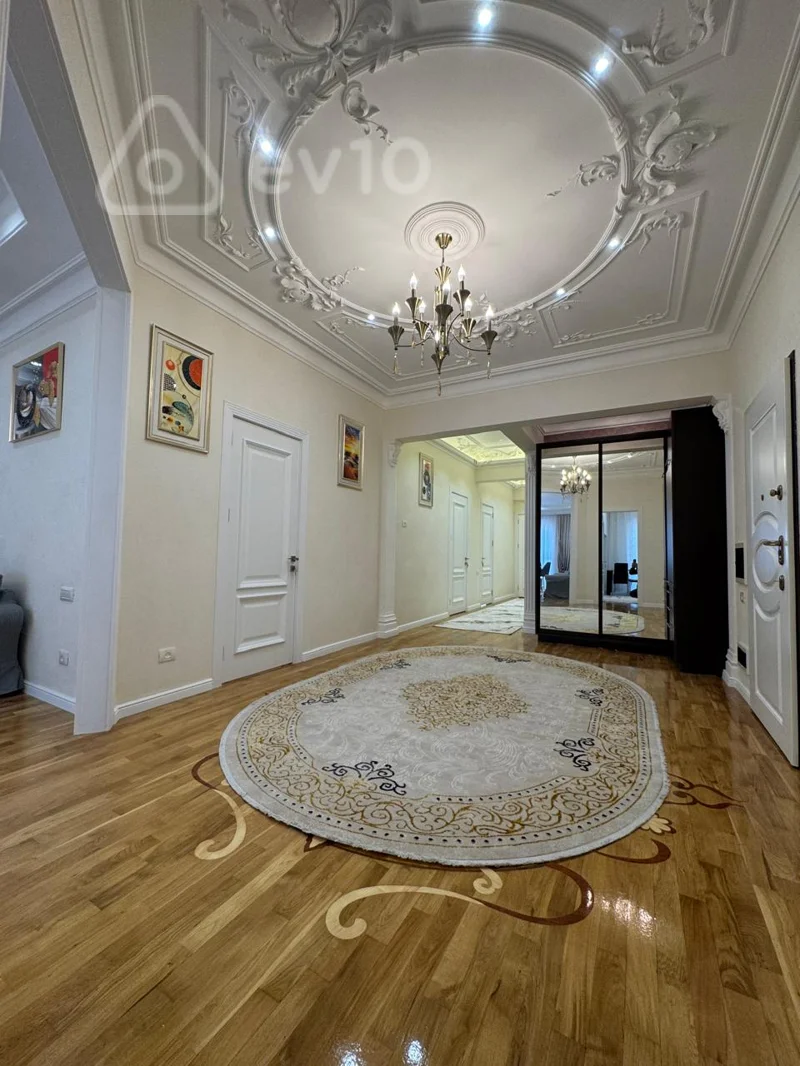4 otaqlı mənzil, 220 m², Rəşid Behbudov — Mənzil, Bakı (8)