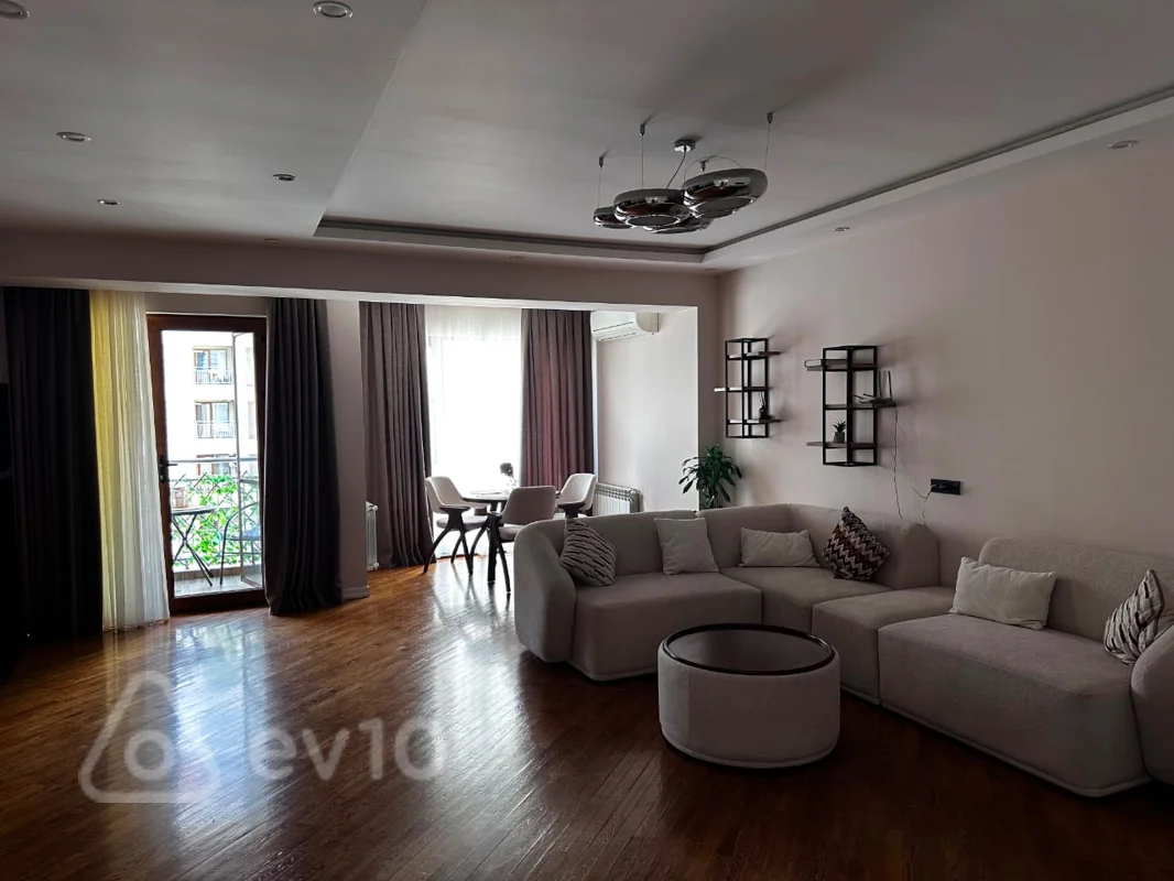 3 otaqlı mənzil, 141 m², Afiyəddin Cəlilov küçəsi — kirayə — Mənzil, Bakı (3)