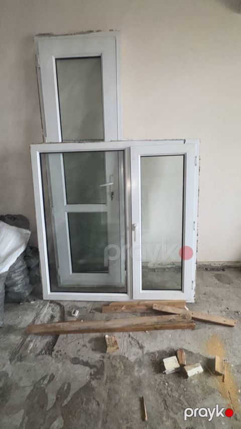 Plastik qapı və pəncərə — Bakı