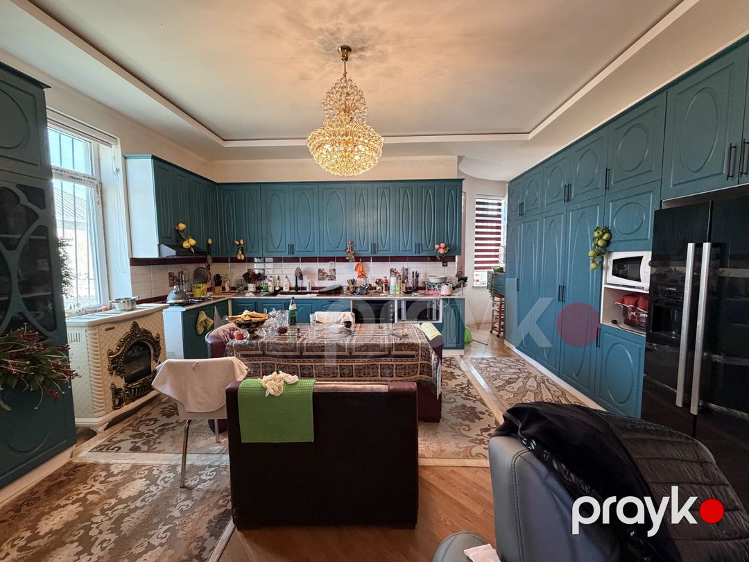 Satılır 5 otaqlı həyət evi/bağ evi 350 m² — Ev, villa, Bakı (3)