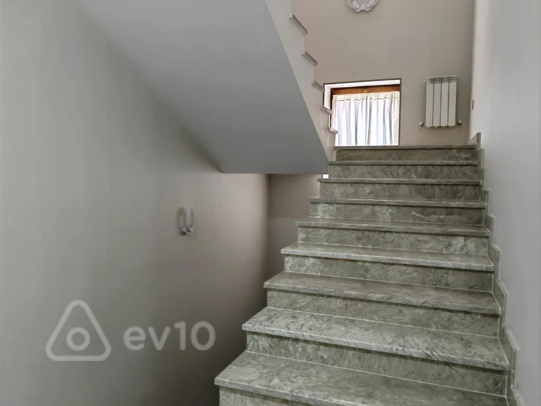 7 otaqlı həyət evi, 650 m², 3 cü Massiv — Ev, villa, Bakı (12)