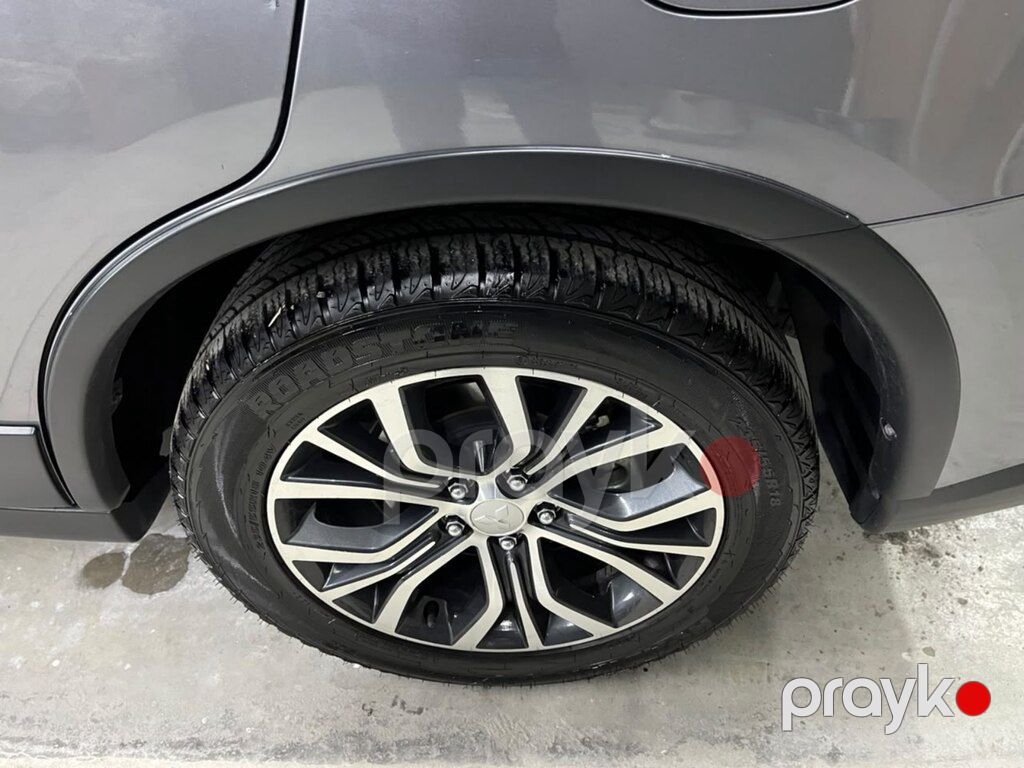Mitsubishi Outlander, 2.4 L, 2017 il, 185 000 km — Avtomobillər, Bakı (5)