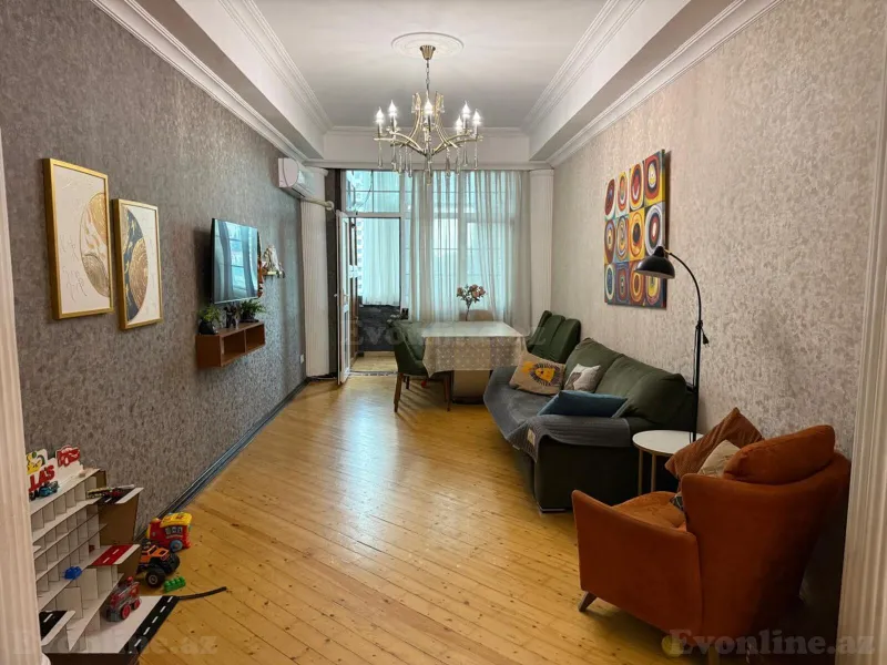 Satılır 3 otaqlı Mənzil Yeni tikili 90 m² Bakı, Binəqədi r., Memar Əcəmi m., 9-cu mikrorayon — Bakı