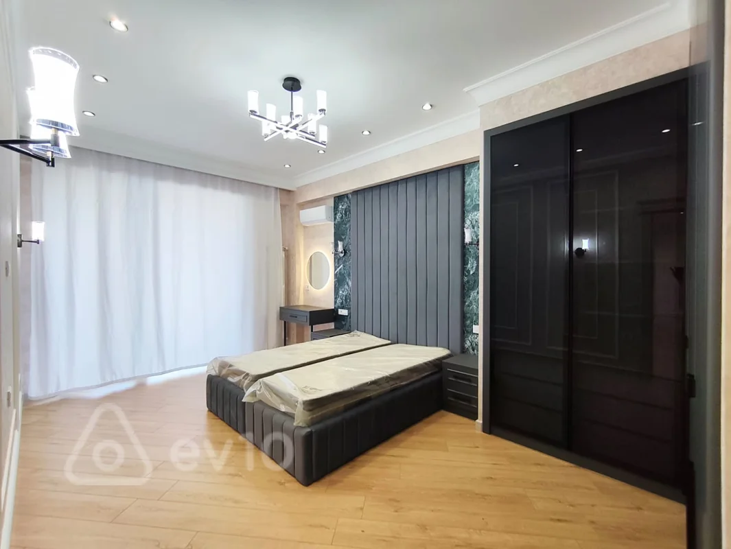 3 otaqlı mənzil, 136 m², Koroğlu metrosu, 5 saylı Asan Xidmət mərkəzi. — kirayə — Mənzil, Bakı (8)