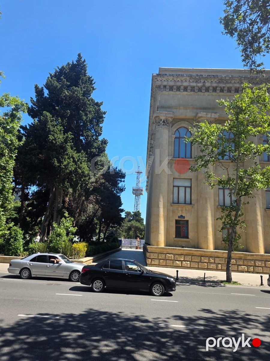 Satılır 2 otaqlı köhnə tikili 55 m² — Mənzil, Bakı (6)