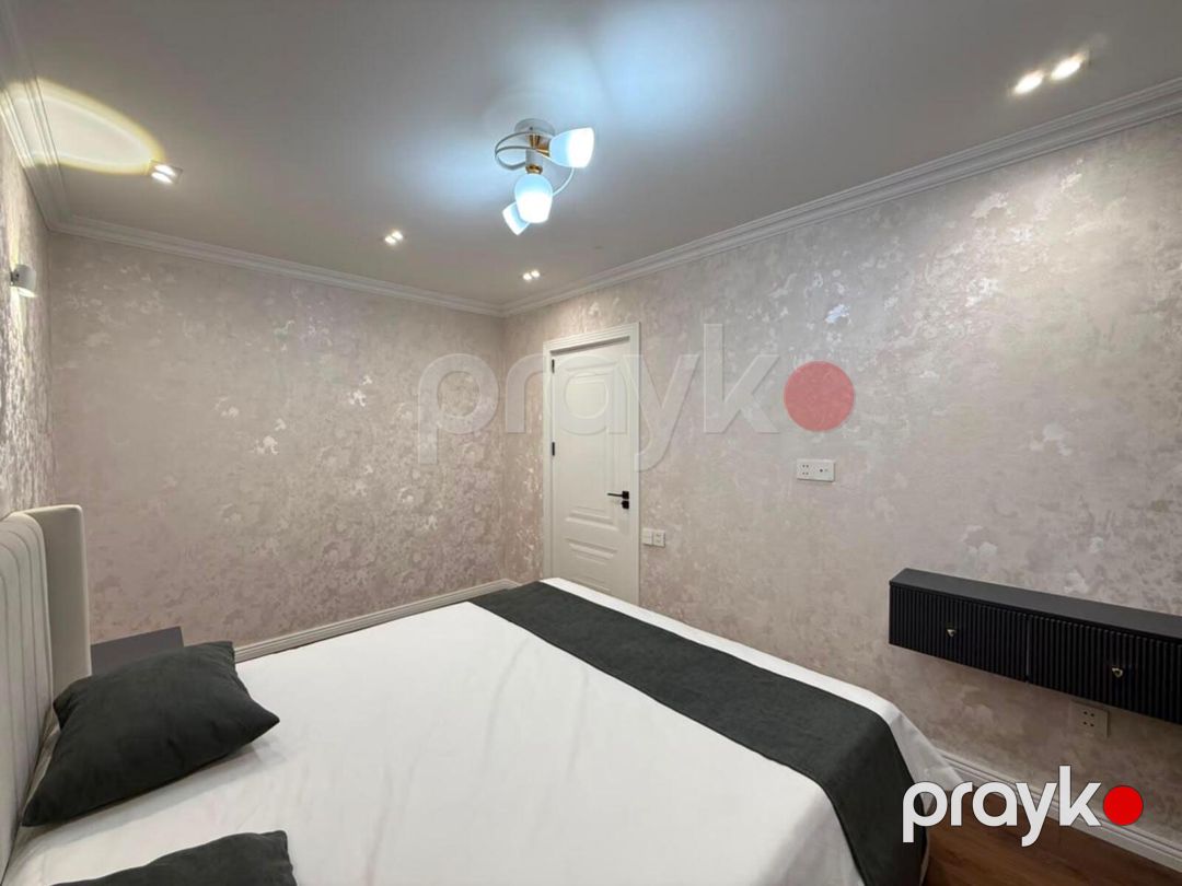 Satılır 2 otaqlı köhnə tikili 65 m² — Mənzil, Bakı (5)