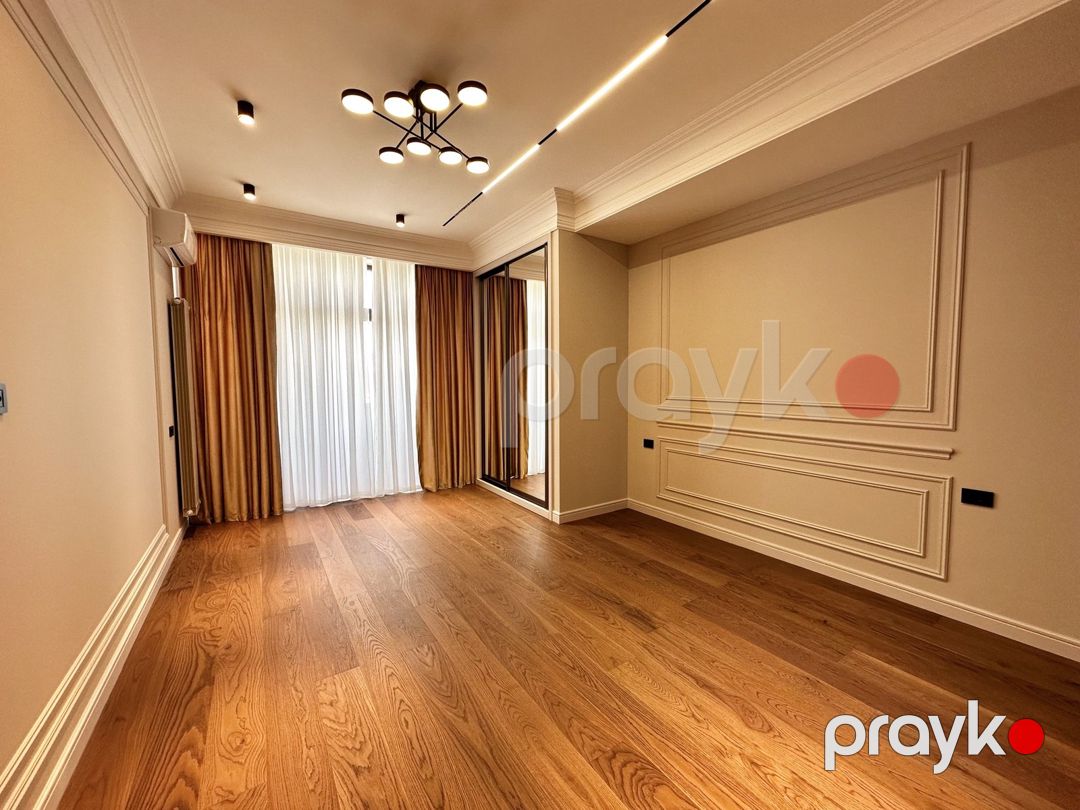 Satılır 4 otaqlı yeni tikili 200 m² — Mənzil, Bakı (11)