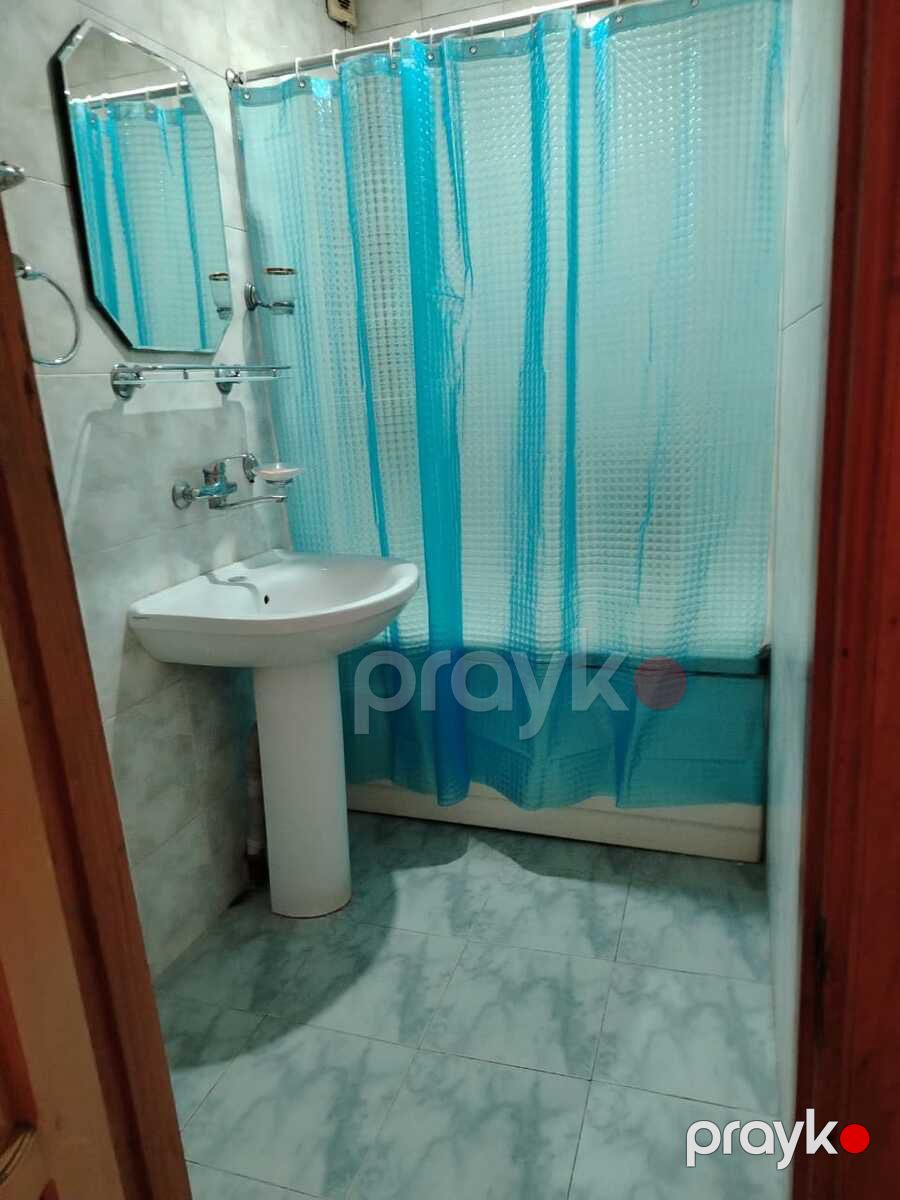 İcarəyə verilir 3 otaqlı köhnə tikili 80 m² — Mənzil, Bakı (9)