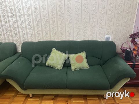 Yaşıl rəngli yumşaq mebel dəsti - Tərkib: 1 ədəd 3 nəfərlik divan + 2 — Bakı