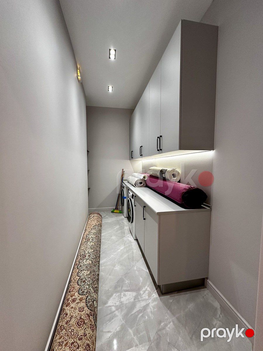 Satılır 4 otaqlı yeni tikili 200 m² — Mənzil, Bakı (9)