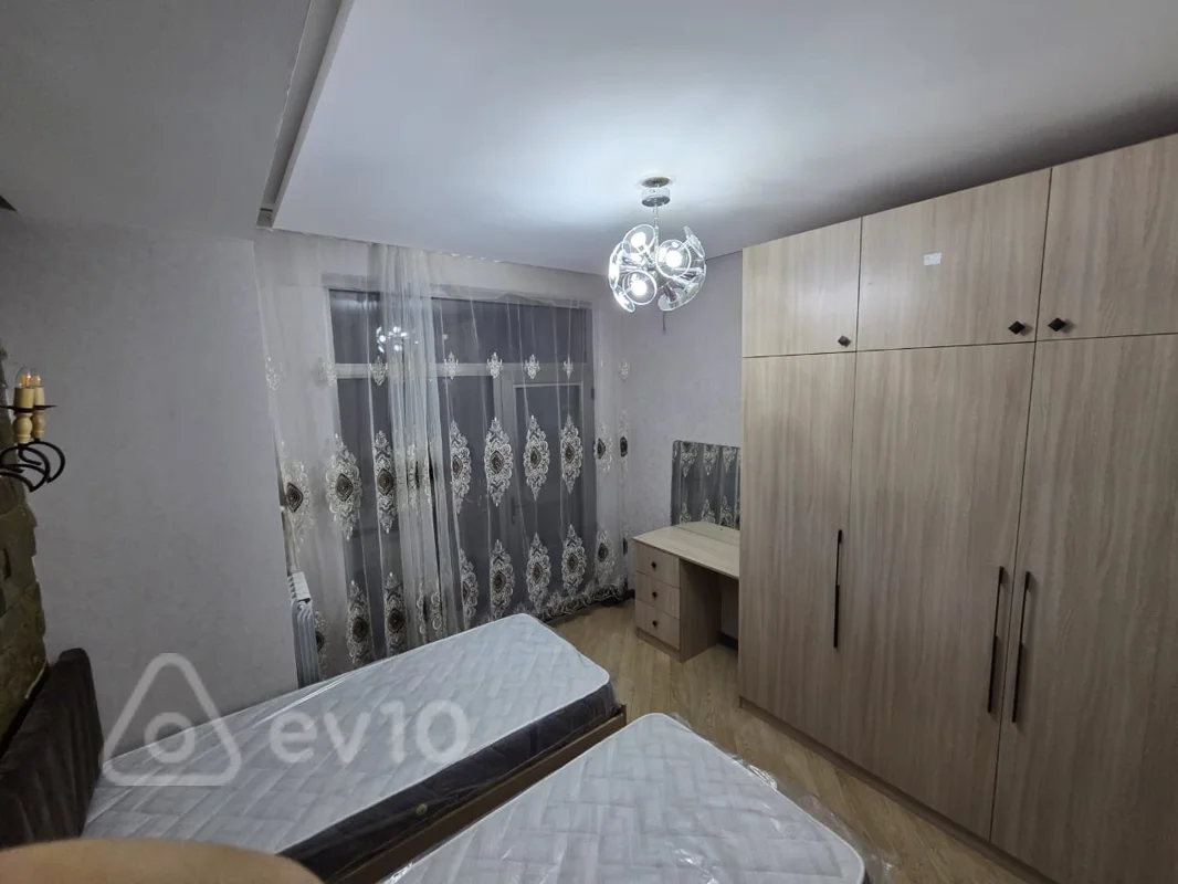 3 otaqlı mənzil, 100 m², 28 May m., Azərbaycan Dillər Universiteti Bakı şəhəri, Salatın Əsgərova küçəsi — kirayə — Mənzil, Bakı (4)
