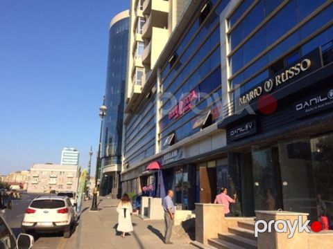 Ticarət Mənzili, 450 m², Xocalı prospekti — Bakı