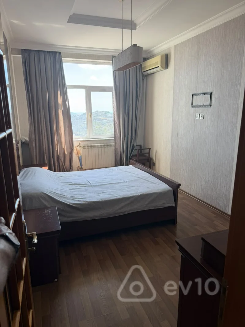 3 otaqlı mənzil, 90 m², İnşaatçılar metrosu — kirayə — Mənzil, Bakı (3)