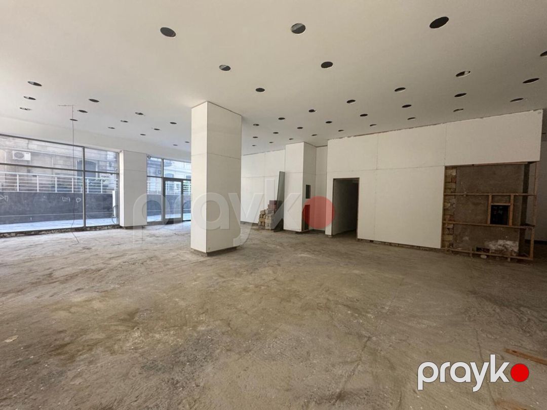 Satılır obyekt 233 m² — Əmlak, Bakı (3)
