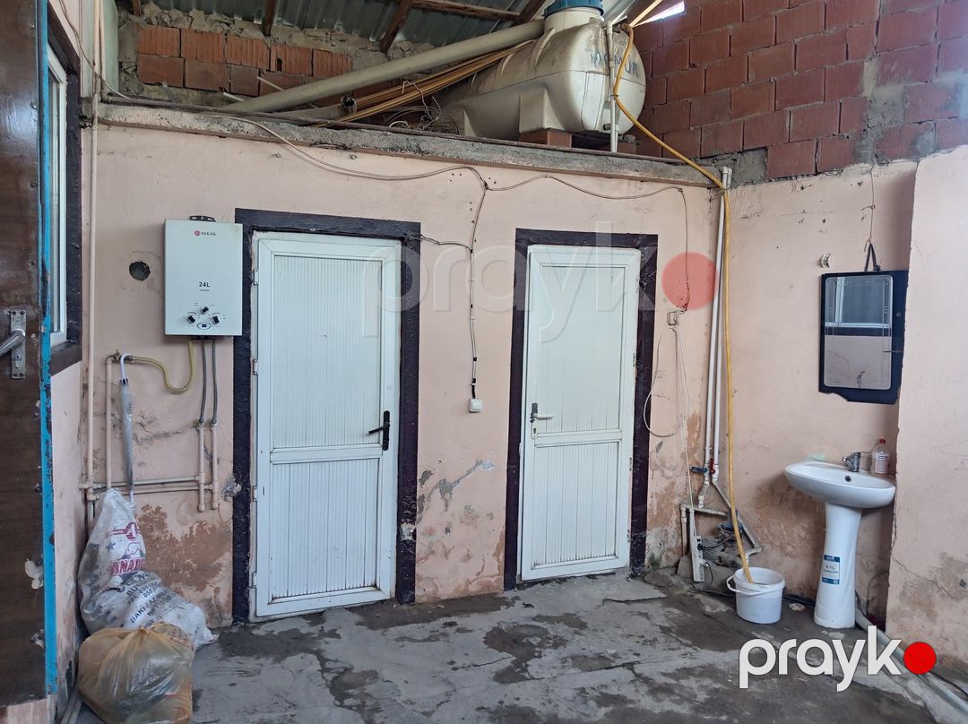 Həyət evi, Binəqədi r — Ev, villa, Bakı (7)