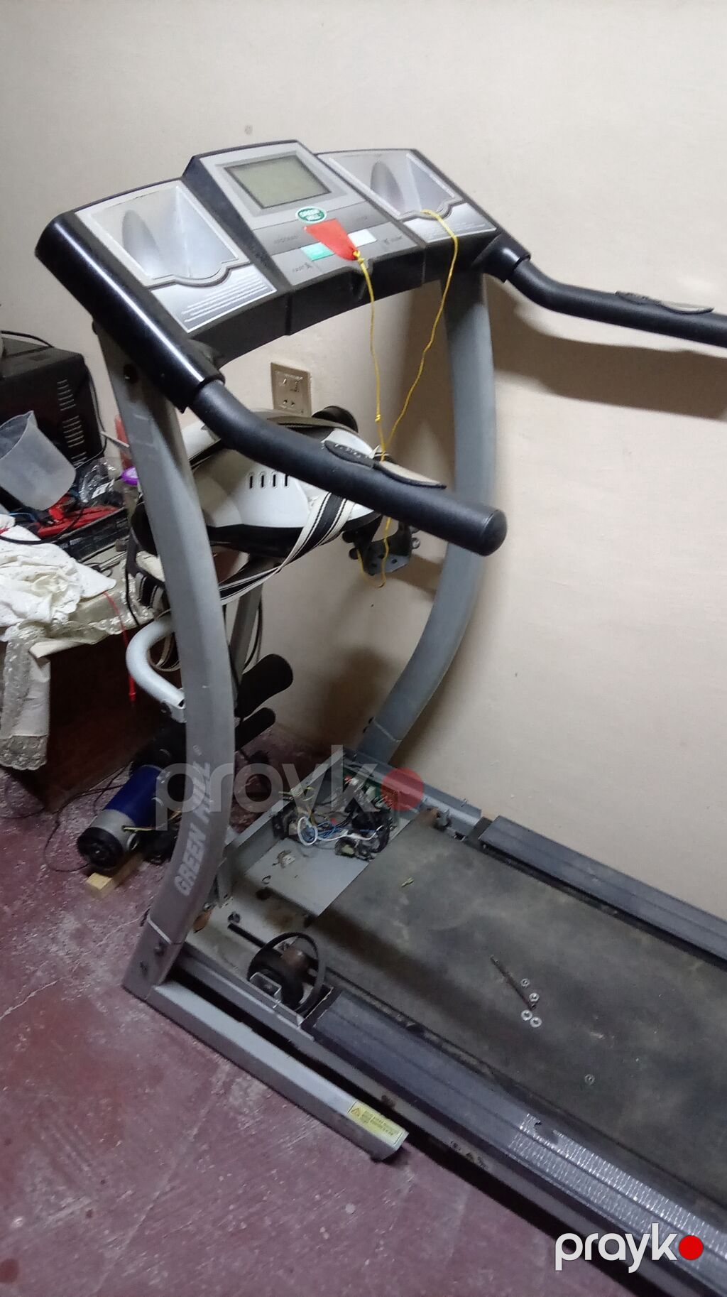 Qaçış aparati satılır tek borləm matorudu temirde ede bilərsiz — Koşu simulyatorları, Mehdiabad (5)