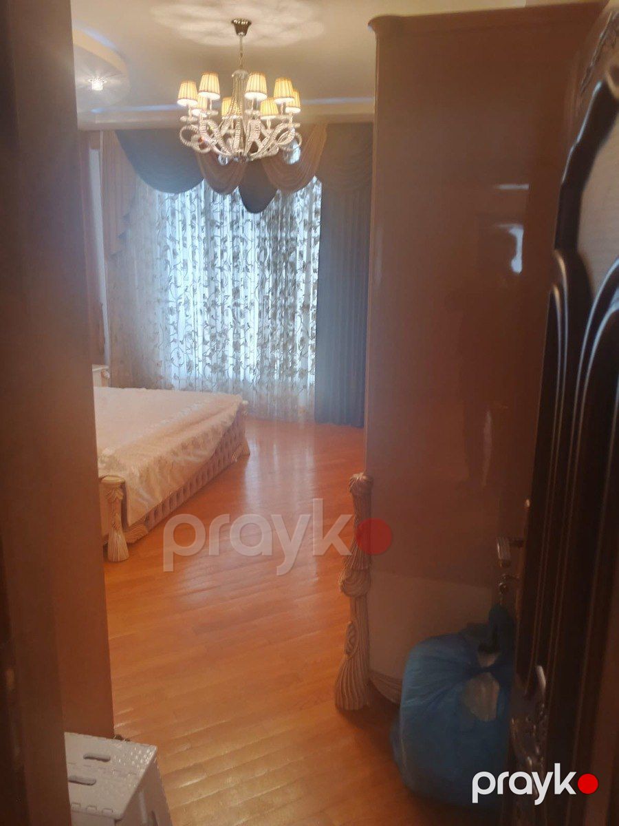 Satılır 4 otaqlı yeni tikili 170 m² — Mənzil, Bakı (10)