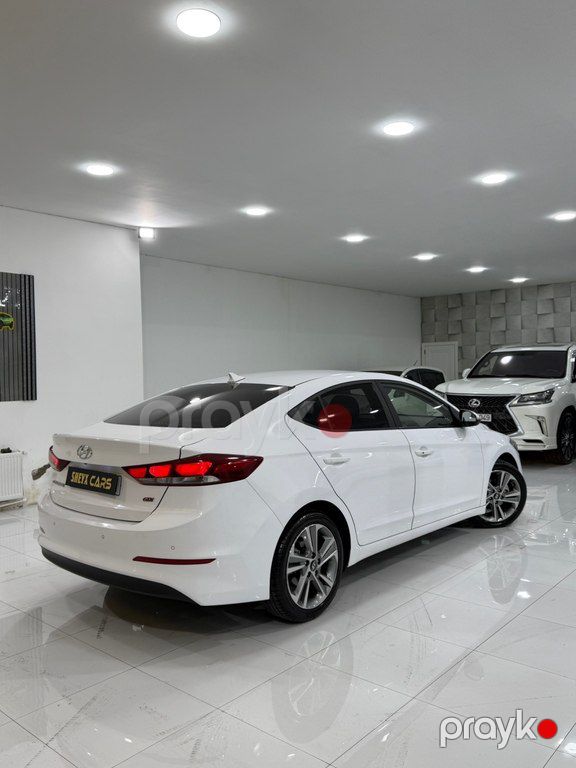 Hyundai Avante, 1.6 L, 2016 il, 164 000 km — Avtomobillər, Sumqayıt (4)