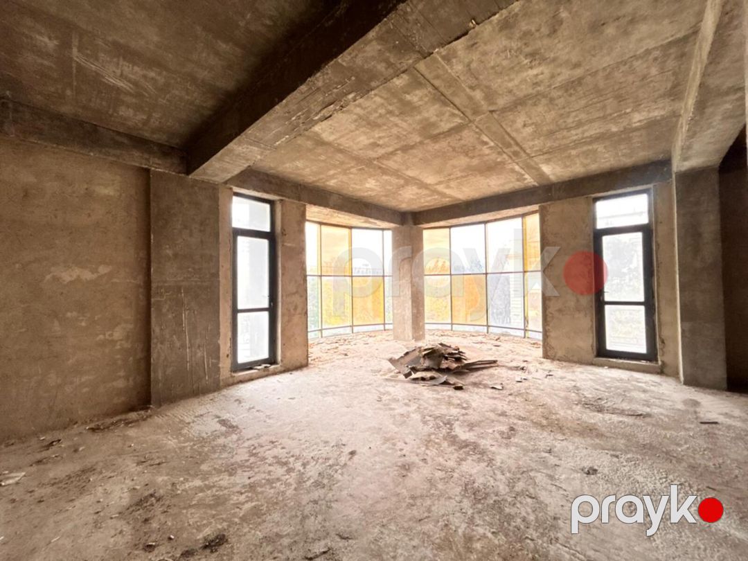 Satılır 4 otaqlı yeni tikili 285 m² — Mənzil, Bakı (2)
