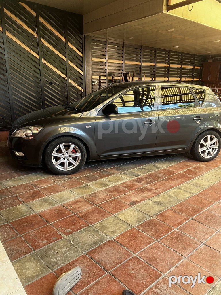Kia Ceed, 1.6 L, 2010 il, 205 000 km — Avtomobillər, Bakı (2)