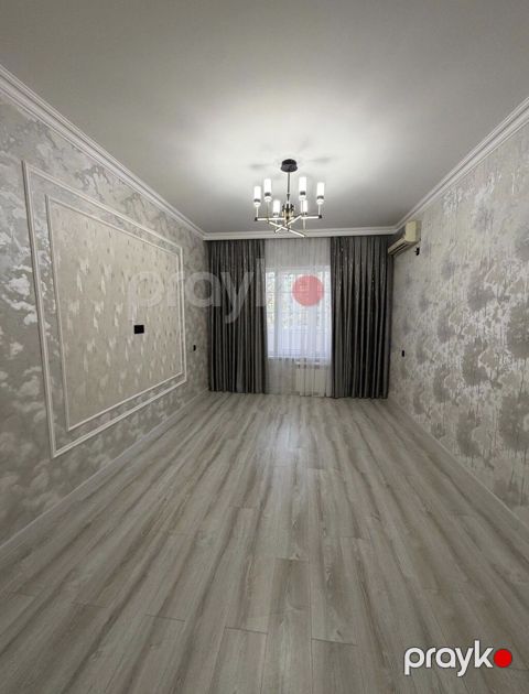 Satılır 3 otaqlı köhnə tikili 85 m² — Bakı