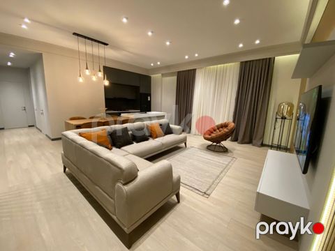 İcarəyə verilir 3 otaqlı yeni tikili 110 m²