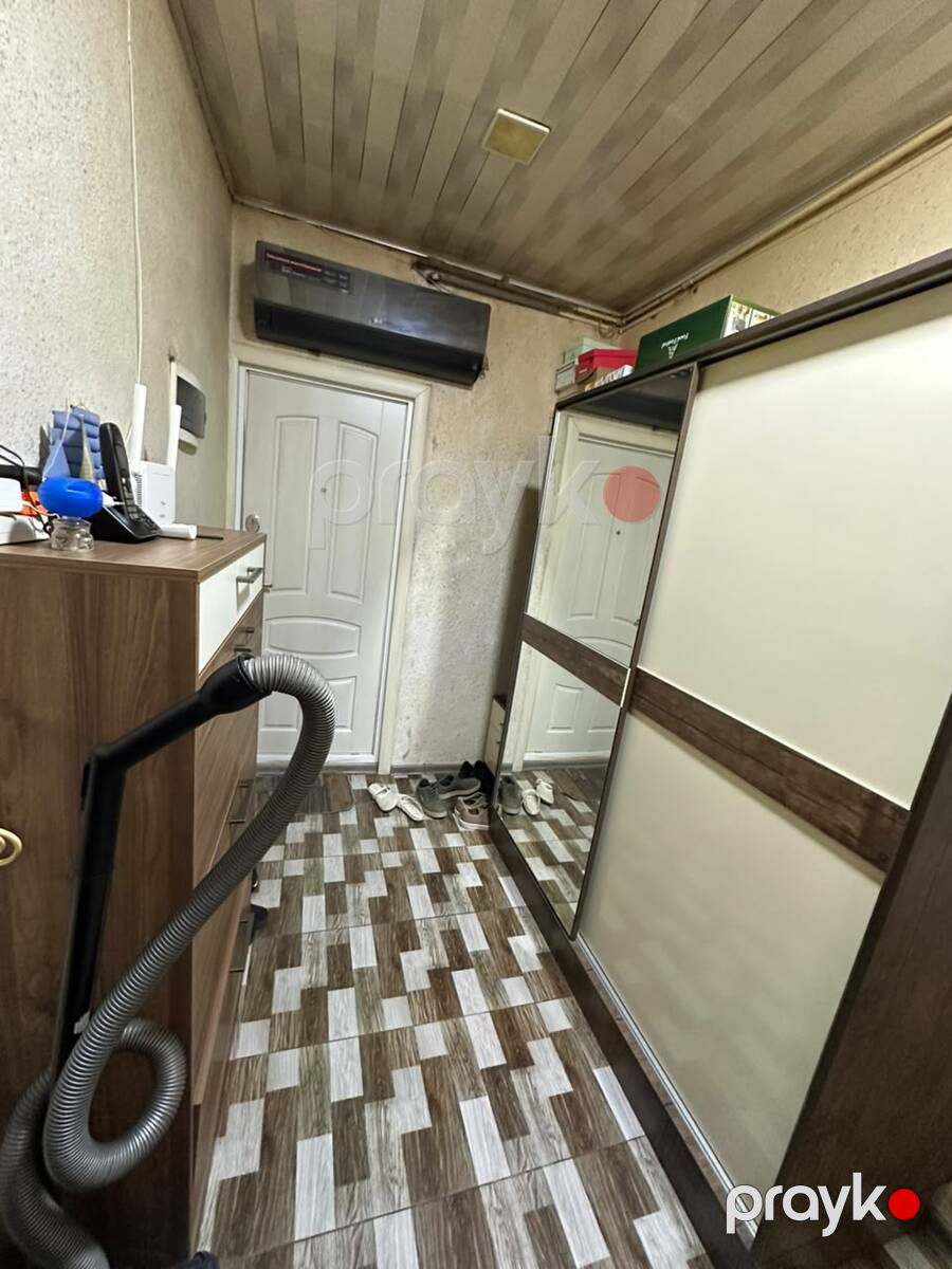 Satılır 2 otaqlı köhnə tikili 53 m² — Mənzil, Bakı (3)