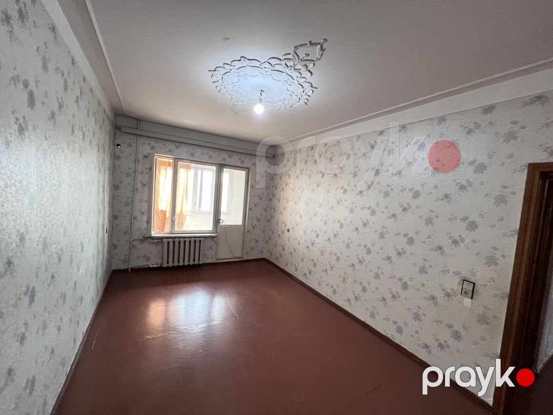 Satılır 4 otaqlı köhnə tikili 110 m² — Mənzil, Bakı (8)