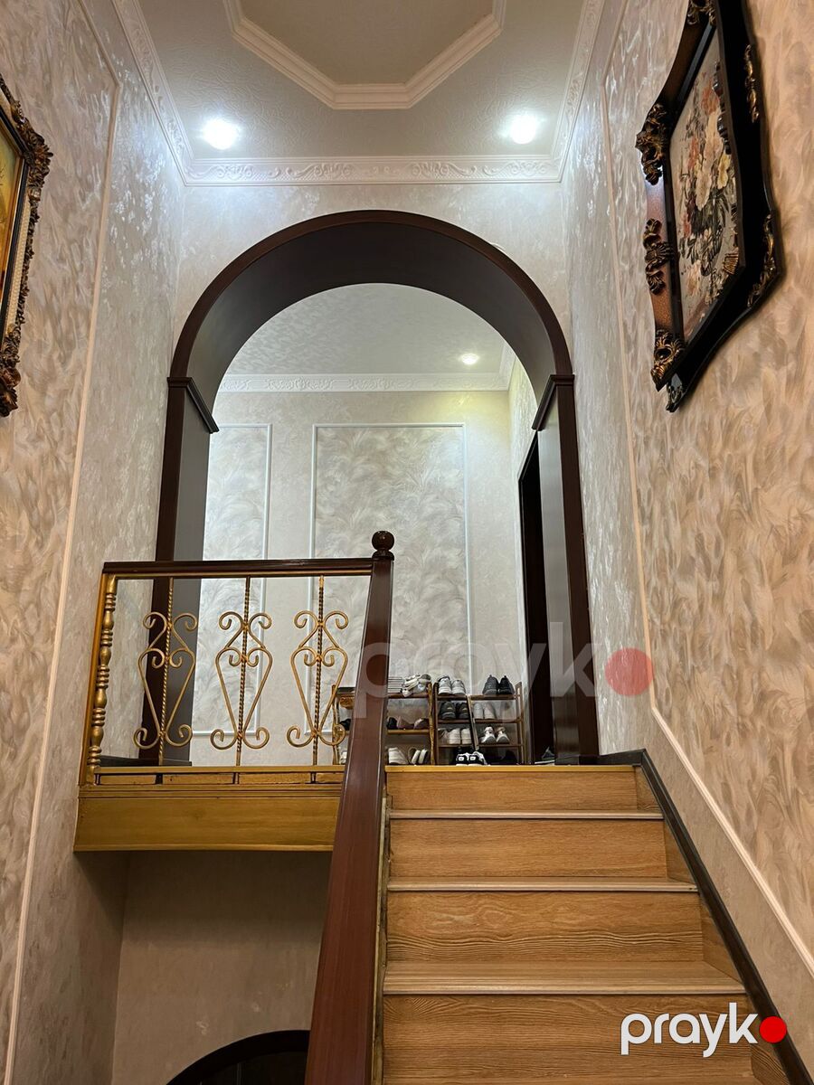 Satılır 6 otaqlı həyət evi/bağ evi 300 m² — Ev, villa, Bakı (12)