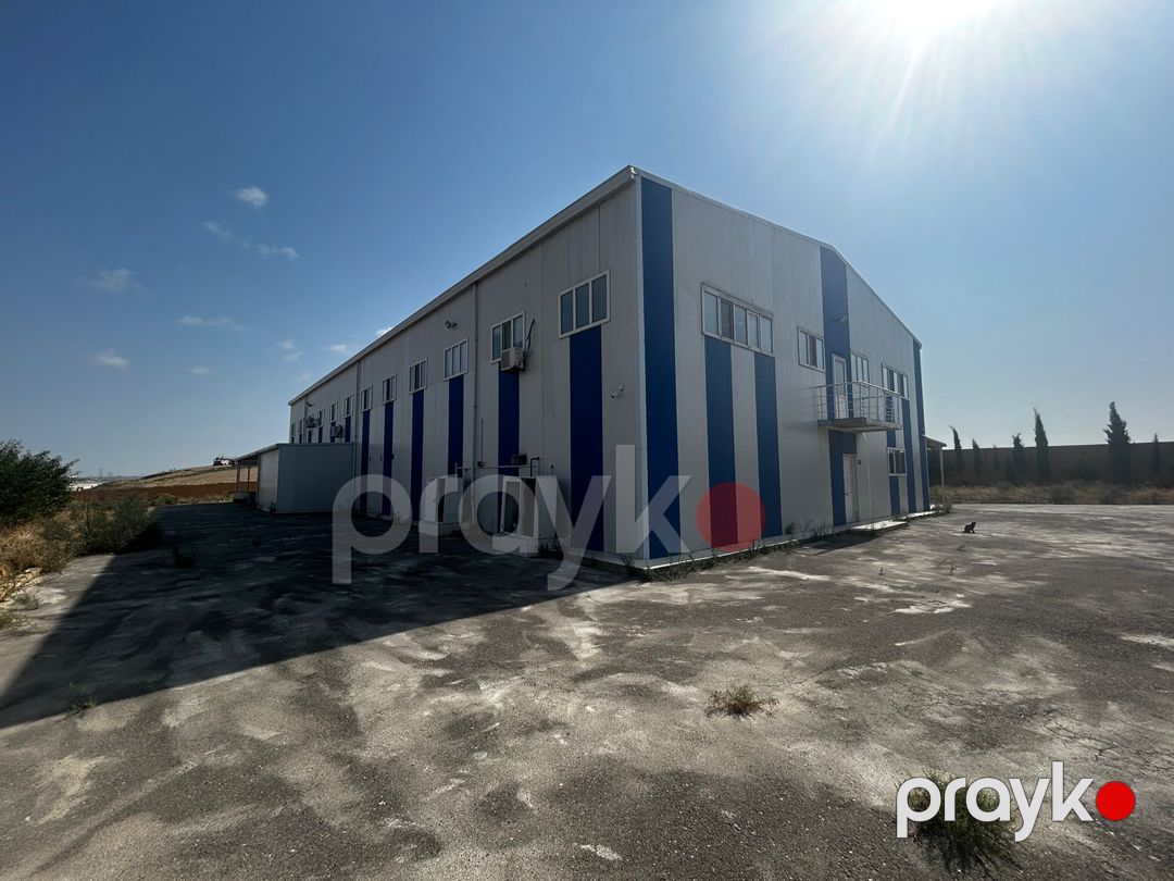 Anbar, 2400 m², Binəqədi - Novxanı, şossesi — Əmlak, Bakı (6)