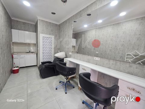 Satılır obyekt 14 m² — Bakı