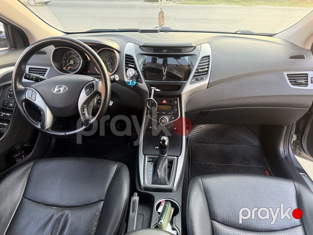 Hyundai Avante, 1.6 L, 2015 il, 130 000 km — Avtomobillər, Bakı (7)