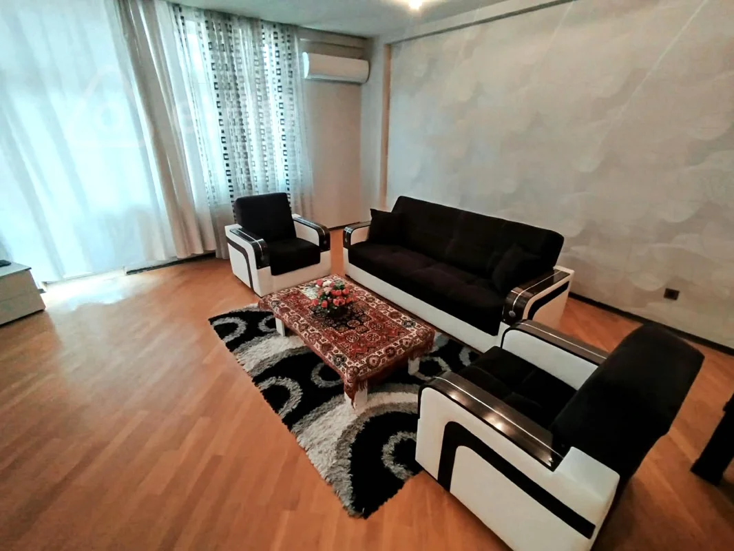 3 otaqlı mənzil, 130 m², Kövkəb Səfərəliyeva küçəsi — kirayə — Mənzil, Bakı (3)