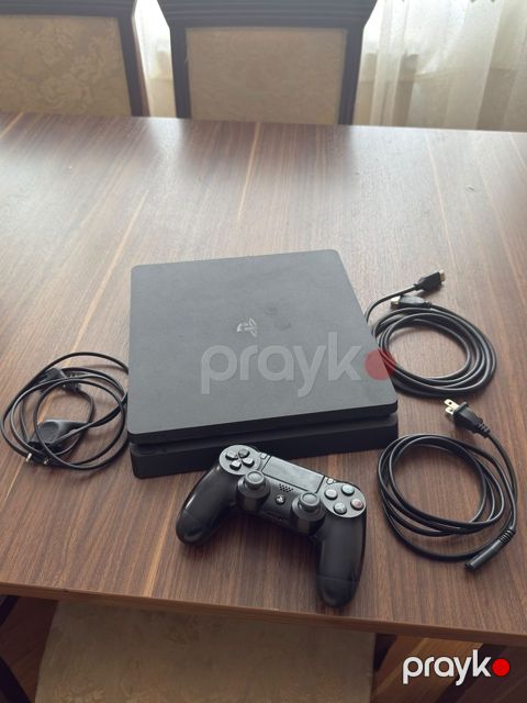 Playstation 4 Slim 1TB — Bakı