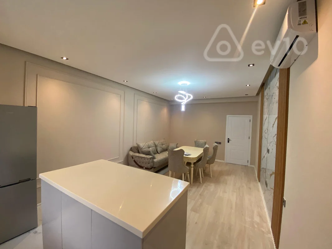 3 otaqlı mənzil, 106 m², Nərimanov M — kirayə — Mənzil, Bakı (8)