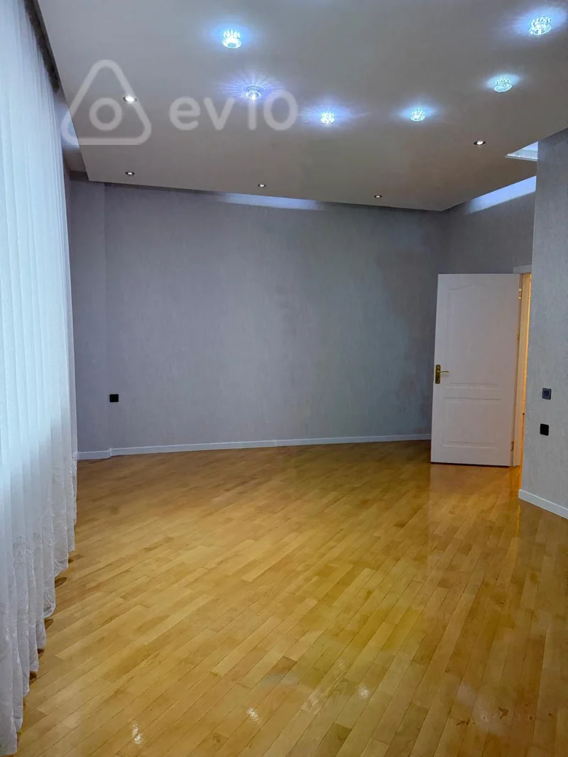 3 otaqlı mənzil, 135 m², Zahid Xəlilov küç — Mənzil, Bakı (6)