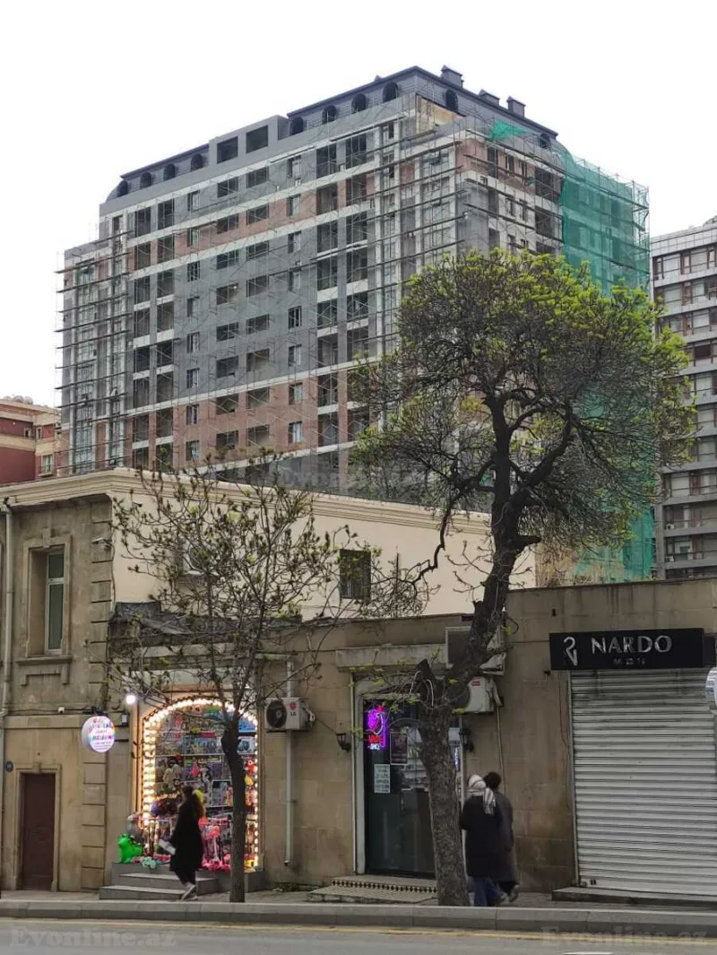 Satılır 3 otaqlı Mənzil Yeni tikili 107 m² Bakı, Nəsimi r., 28 May m — Bakı