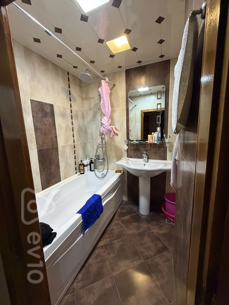 3 otaqlı mənzil, 70 m², Yasamal r. Mehemmed Xiyabani kuc — kirayə — Mənzil, Bakı (10)