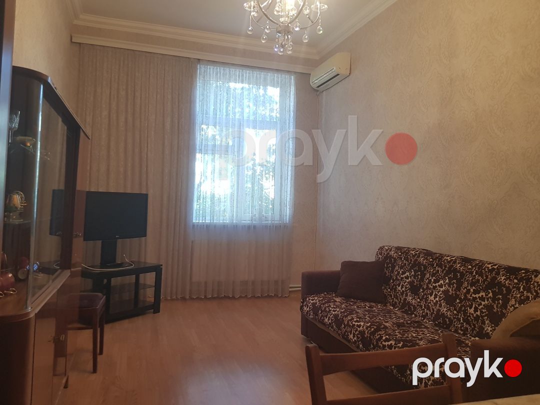 Satılır 2 otaqlı köhnə tikili 65 m² — Mənzil, Bakı (5)