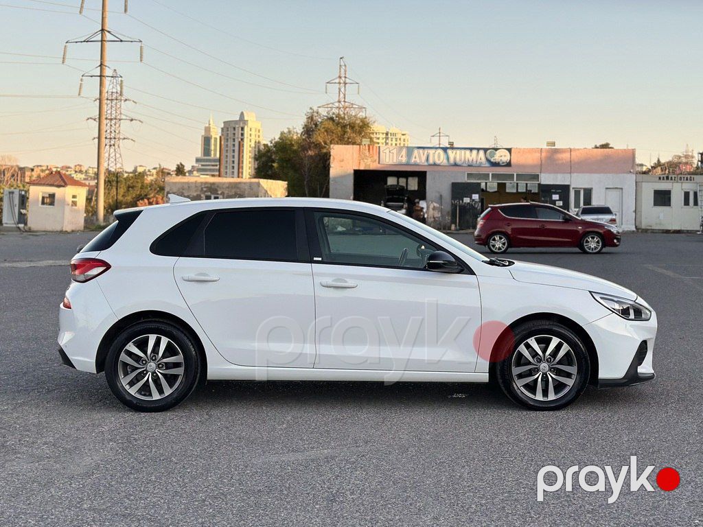 Hyundai i30, 1.6 L, 2019 il, 127 000 km — Avtomobillər, Bakı (5)