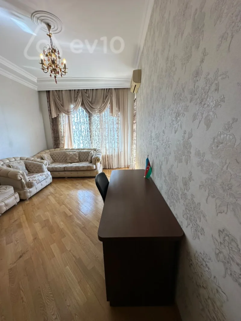 3 otaqlı mənzil, 180 m², Abbasqulu Ağa Bakıxanov — kirayə — Mənzil, Bakı (11)