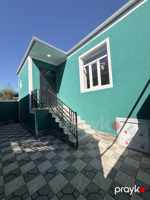 Satılır 3 otaqlı həyət evi/bağ evi 75 m² — Bakı