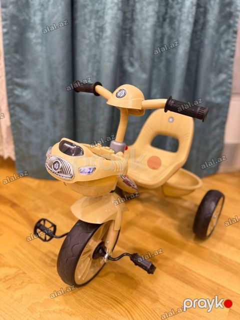 Uşaq üçün 3 təkərli velosiped satılır. Yaxşı vəziyyətdədir, tam — Bakı