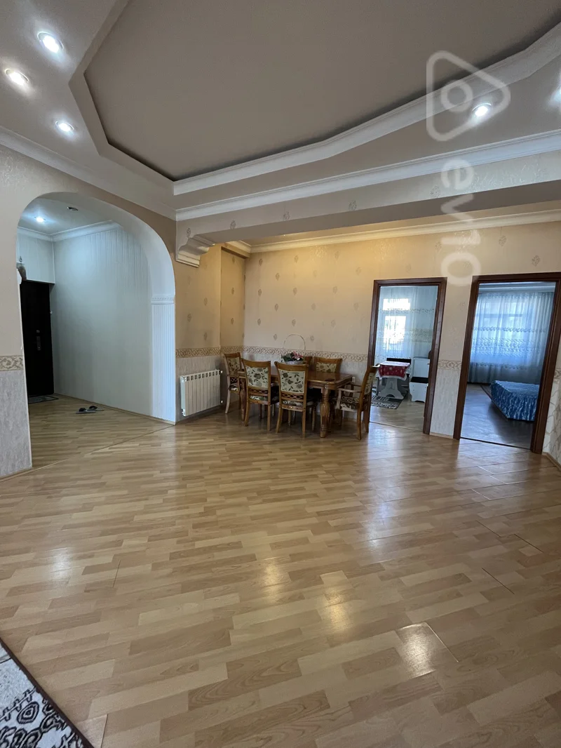 3 otaqlı mənzil, 126 m², Celil memmedquluzade — kirayə — Mənzil, Bakı (9)