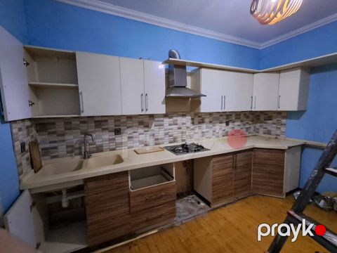 Sifarişlə mətbəx dəsti, Sadə petlələr, Teksturalı laminat, Kredit yoxdur, Ünvandan götürmə — Bakı