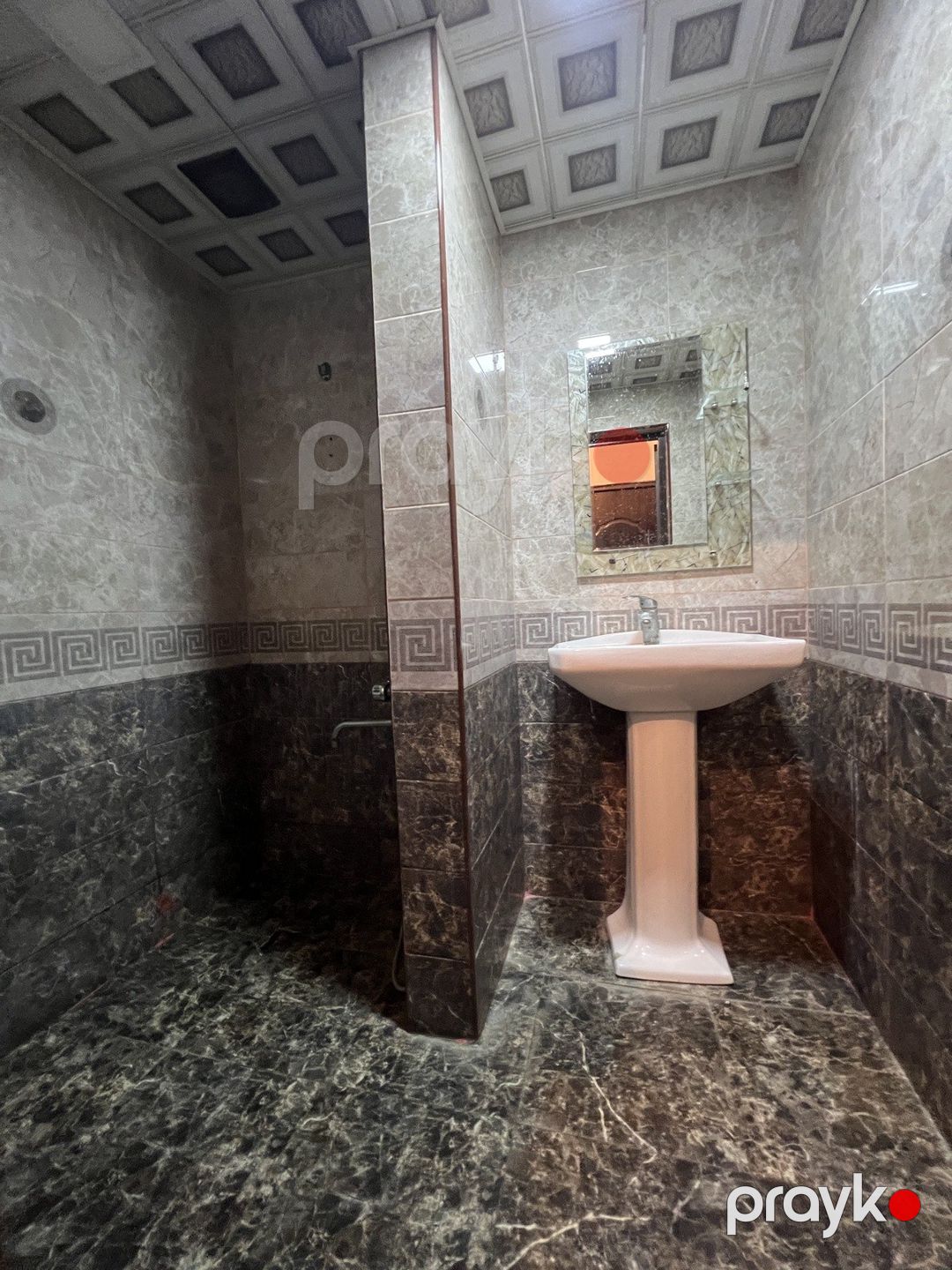 İcarəyə verilir 2 otaqlı köhnə tikili 65 m² — Mənzil, Bakı (11)