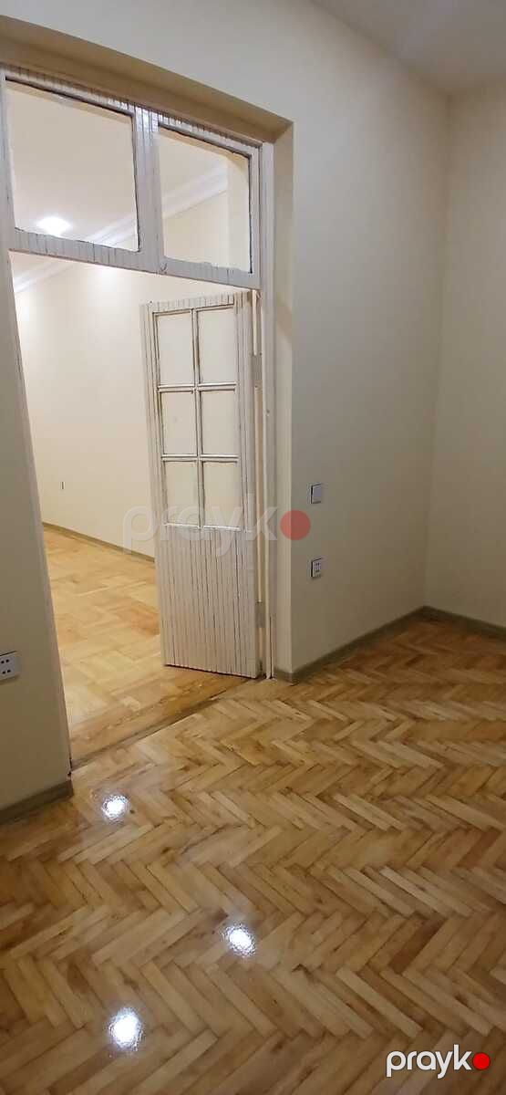 İcarəyə verilir 3 otaqlı köhnə tikili 75 m² — Mənzil, Bakı (8)