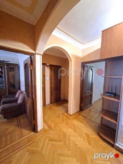 İcarəyə verilir 3 otaqlı köhnə tikili 75 m² — Bakı